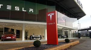 London Now Is Home To Tesla S Biggest European Showroom Tesla Tesla Powerwall London Now