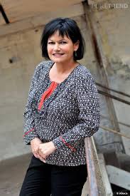 Les images émouvantes de son dernier duo sur scène, la veille de son décès. Maurane Une Chanteuse Celibataire Qui Cherche Un Grand Brun Puretrend