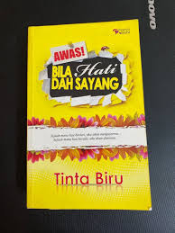 Bm bila hati dah sayang. Awas Bila Hati Dah Sayang Books Stationery Books On Carousell
