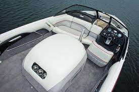 Malibu Boats - See All The New Boat Models At Iboatscom Malibu Boats Malibu Boats Boat Ski Boats