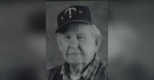 Obituary information for Everett B. Pearson