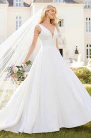 Stella York Wedding Dress 6758 Simplicity At Its Best Made Of Matte Mikado Fabric Stella York Wedding Dress Empire Wedding Dress Empire Waist Wedding Dress
