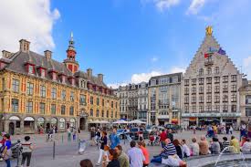 Losc lille (ligue 1) günel kadro ve piyasa değerleri transferler söylentiler oyuncu istatistikleri fikstür haberler. Bilder Place Du General De Gaulle Grand Place In Lille Frankreich Franks Travelbox