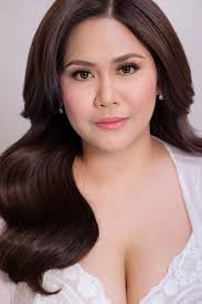 Graduation Picture for Ms. @aisley 🌸 Makeup by Kamille Asuncion