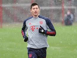 Get the latest soccer news on robert lewandowski. Robert Lewandowski Returns To Bayern Munich Training Football News Times Of India