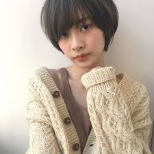 hair joemi 大久保 瞳さんのヘアスタイルスナップ id 368982 hair ヘアー では スタイリスト モデルが発信する20万枚以上のヘアスナップから 髪型 ヘアスタイル ヘアアレンジをチェックできます ショートボブ 丸顔 髪型 ヘアスタイル