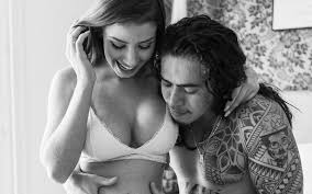 About us privacy policy remove profile. Whindersson Nunes Desabafa Sobre Morte Do Filho Com Maria Lina Doi Demais Noticias Da Tv