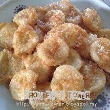2) bahagikan adunan kepada beberapa bahagian yang sederhana besarnya. From Famf Tower Kuih Tepung Bunga Untuk Minum Petang