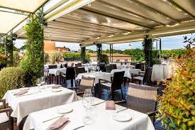 Restaurant Roof Terrace Isofa Boutique Hotels Rome Italy Viagiulia Ihghotel Hotelindigo Hotel Design Moderno