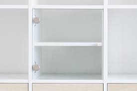 Jetzt Kommt Glasa Unser Neuer Vitrineneinsatz Fur Kallax Und Expedit News Blog Ikea Bathroom Medicine Cabinet Kallax