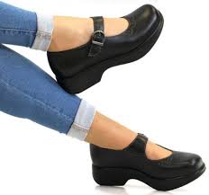 6 Sensational Shoes For Hallux Rigidus Plus 6 Bonus Picks Shoes Hallux Stylish Shoes