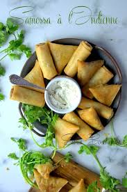 Samoussa Bourek A L Indienne Au Poulet Facile Finger Food Recette En 2020 Samoussa Samoussa Poulet Curry Samoussa Poulet