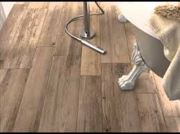 What Are The Advantages And Disadvantages Of Hardwood Floors Vs Tile Planks That Look Like Wood Comparison Of Natural Wood Tile Wood Plank Tile Wood Look Tile