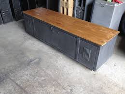 Makes me mad all over again at the jerk.who stole them! Ancien Vestiaire 1 Porte A Partir De 450 Vente Mobilier Et Meuble Industriel