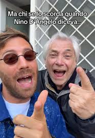 Nino D'Angelo: Le canzoni che ci fanno sognare