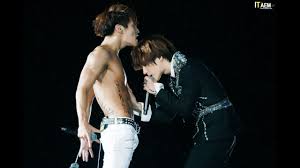 The Gayest Moments In Kpop Part 2 Exo Bts Twice Svt Skz Youtube Jonghyun Taemin Shinee Taemin