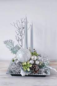 Pin On Christmas Centerpieces