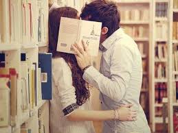 Întrebări amuzante, răspunsuri de tot râsul! 16 De IntrebÄƒri Amuzante Care Il Vor Da Pe Spate La Prima Intalnire Studentus Md