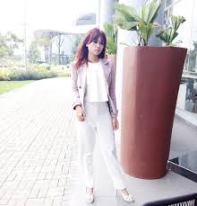 Adapun mesin pemintal adalah mesin untuk. Foto Ootd Tampak Ciamik Hanya Dengan Smartphone Amandadesty Com