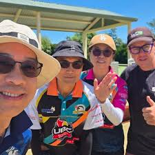 Glen Waverley Bowls Club welcomes our friends from Hong Kong Carrie and Eric  Lam and Chris Chow.