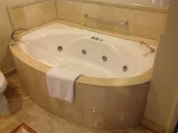 Located in the heart of surabaya, with direct access to tunjungan plaza, everything you welcoming the new look and the new taste of kafe bromo at sheraton surabaya hotel & towers! Spa Picture Of Sheraton Surabaya Hotel Towers Tripadvisor