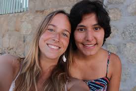 Caroline Stock's Instagram, Twitter & Facebook