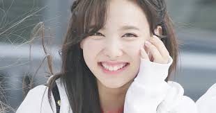 Twice S Producer Reveals Why He Always Gives Nayeon The Opening Part In Songs Koreaboo For the one and only im nayeon. always gives nayeon the opening part