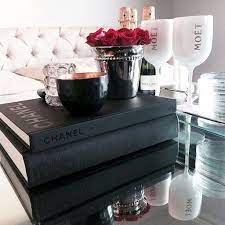 Dreamy Espresso Desk Books And Methods To Type Them Home To Z Home Decor Decor Home Decor Inspiration