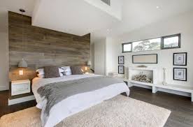 Tappeti moderni per il tuo arredamento per impreziosire i vostri interni in un batter d'occhio, un tappeto in stile etnico o scandinavo, con motivi geometrici o colori pastello per un'atmosfera soft decorerà i tuoi pavimenti, dal corridoio alla sala da pranzo e alla camera da letto. Arreda Con I Tappeti E Aggiungi Stile Alla Camera Da Letto