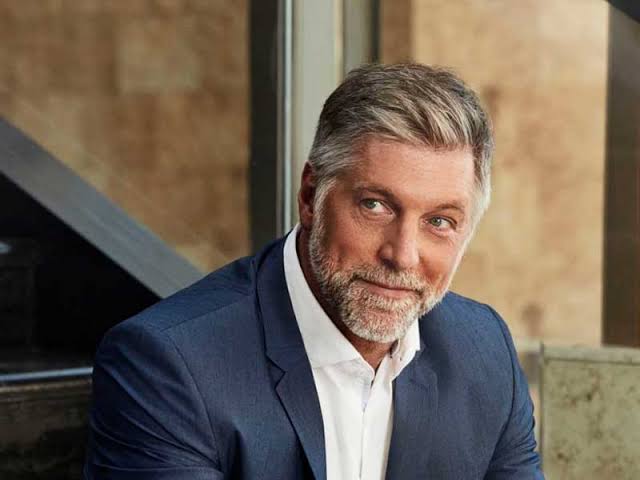 Contratar a Horacio Cabak - Contacto (54-9-1161373030)
