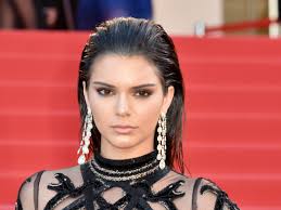 I guess it's time for you to. How To Pull Off Kendall Jenner S Wet Hair Look Teen Vogue
