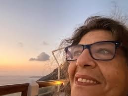 Introducing myself and sharing travel photos