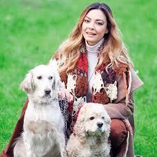 Elif özge özder (born 1 april 1978) is a turkish actress. Sadakatsiz In Deryasi Ozge Ozder Hamile Oldugunu Acikladi Gebe Com