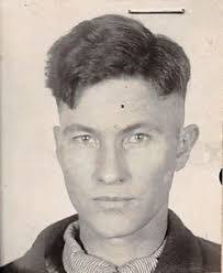 Farley Harris's Instagram, Twitter & Facebook