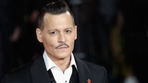 It's a rather steep drive on quite narrow streets. Einbrecherin Soll In Johnny Depps Haus Eingedrungen Sein Promiflash De