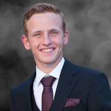 I'm thrilled to announce that I am now one of the proud owners of Groovy  Café, located in Solon, Ohio! After a fulfilling journey through education,  media, and sports, I always felt