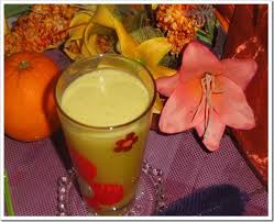 Jus D Ananas Orange Et Kiwi Centrifugeuse Univers De Hayat Jus D Ananas Jus Jus Et Smoothies