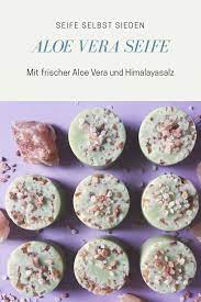 Handelsübliche seife kann ihre haut reizen und austrocknen. Aloe Vera Seife Mit Frisch Geernteter Aloe Vera Und Himalayasalz Seife Seife Selber Machen Rezept Handgemachte Seifen Rezepte