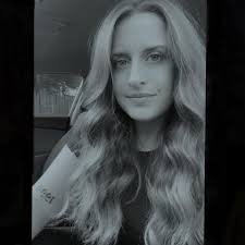 Are there local dentists in Fairbanks that take payment plans for someone  with no insurance?