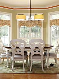 So even if you don't normally include flowing curtains and drapes, it's worth considering adding some to the dining. 11 Dining Room Ideas Valance Patterns Dining Design Window Valance