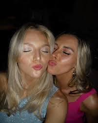 Caroline Guidera's Instagram, Twitter & Facebook