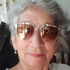 Rodrigo Paz, candidato presidencial por el PDC, acudió este domingo a un  acto proselitistas en Cuatro Cañadas; sin embargo, no estuvo presente su  acompañante Edman Lara porque se encontraba preparando para el