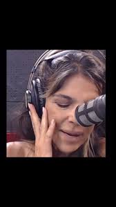 Hoy Martes 1 Octubre en EL PALACIO LEGISLATIVO SALA ACUÑA DE FIGUEROA. Me  entregaron Premio: DE QUIJOTES Y MOLINOS “La Comunicación al servicio de la  Sociedad” Muchas Gracias! A la Fundación Winners #