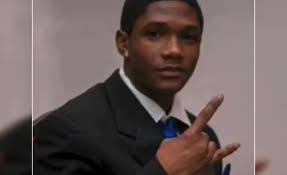 Alphonso Mayes's Instagram, Twitter & Facebook