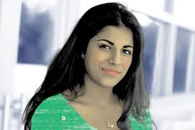 A Year in the Life of Three Learning Community Students THE MAGAZINE OF UC  RIVERSIDE