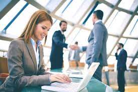 1 pentru specialistii de hr. Meserii Rare Fara Studii Superioare Foarte Bine Platite Luxuryonline