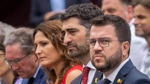 Cataluña: El independentismo, sin brújula desde el 1-O