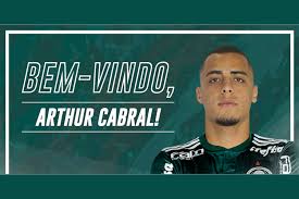 14 a equipe conseguiu se salvar do rebaixamento para a série b apenas na última rodada, com a pior pontuação do primeiro time fora da zona dos quatro últimos rebaixados desde a edição de 2006, com quarenta pontos. Palmeiras Confirma Contratacao Do Atacante Arthur Cabral Veja