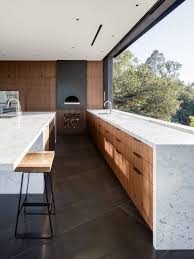 It also serves as the room separator. 75 Beautiful L Shaped Kitchen With Window Backsplash Pictures Ideas July 2021 Houzz