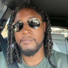 Caleb J Schroëter (@calebjschroeter)